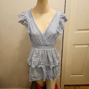 Cute Mini Dress with V Neck Front Sz S